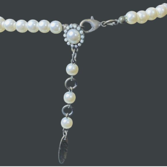 Retired Plunder Rosemary Faux Pearl & Rhinestone Snowflake Bib Necklace - Picture 5 of 7